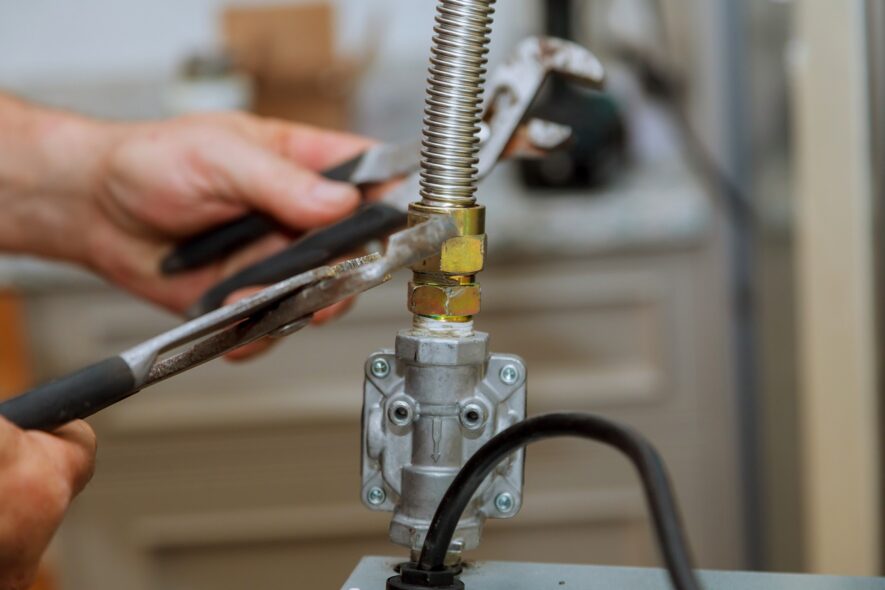 Signs Your Home’s Gas Line System Needs Professional Evaluation